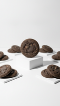 Graphite Chocolate Cookie with Dark Cocoa